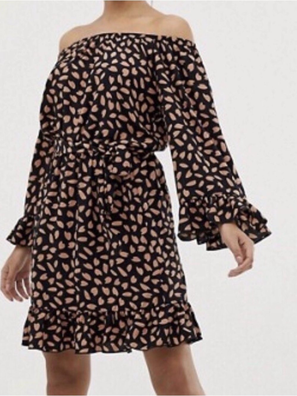 Club L London Black Mini Off-Shoulder Dress with Gold Leaf Print